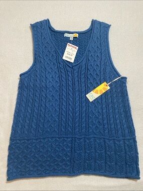 C&C California Textured Cable Knit V-Neck Sweater Vest in Blue